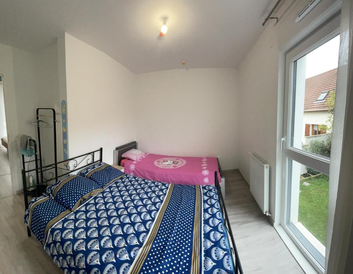 Duplex Neuf 90 M2 - 3 Chambres, Avec Jardin A Сартрувиль Экстерьер фото