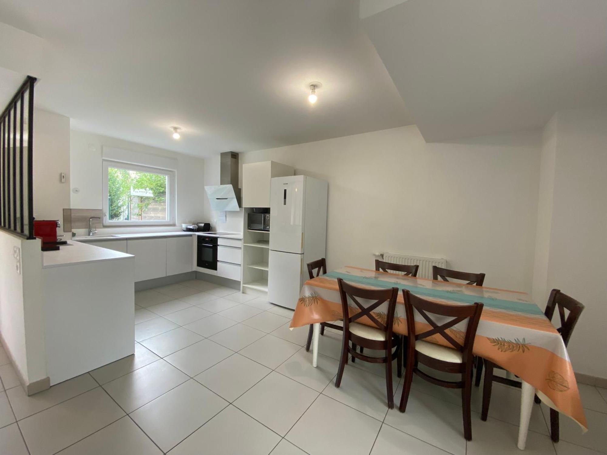 Duplex Neuf 90 M2 - 3 Chambres, Avec Jardin A Сартрувиль Экстерьер фото