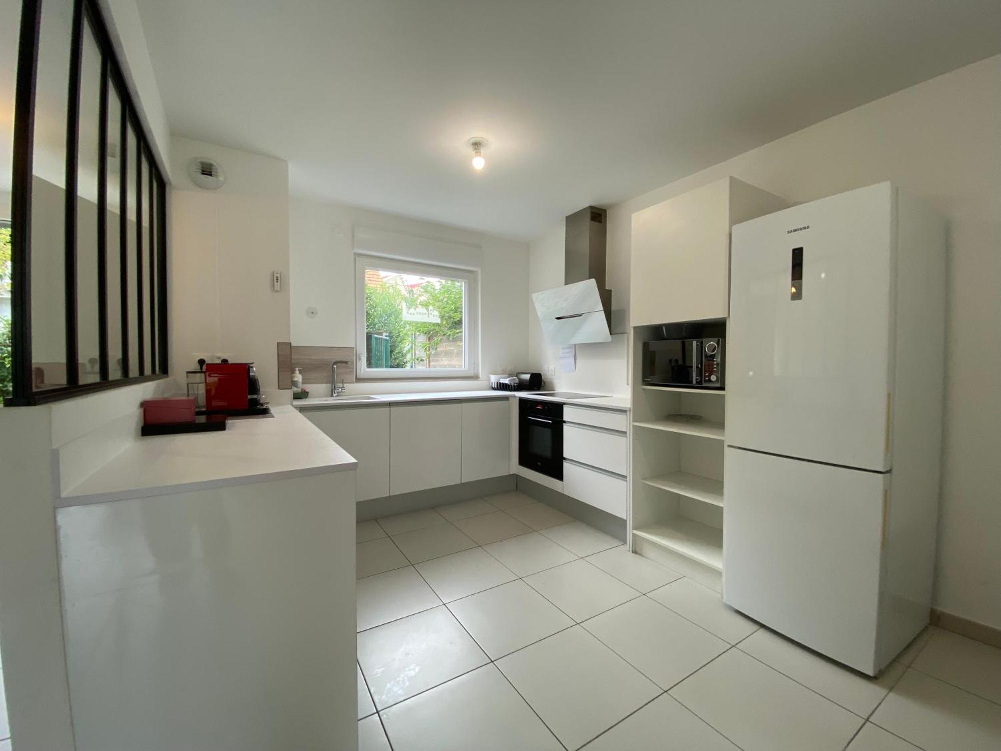 Duplex Neuf 90 M2 - 3 Chambres, Avec Jardin A Сартрувиль Экстерьер фото